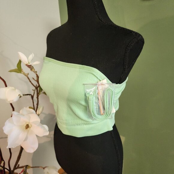 Colsie Women's Ruched Rib Bandeau Bra M NWT - Picture 3 of 5